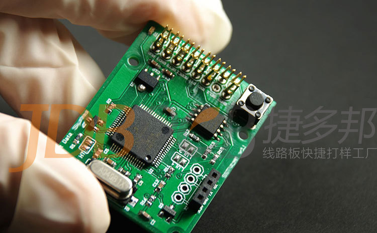 PCB互连有多少种方法？