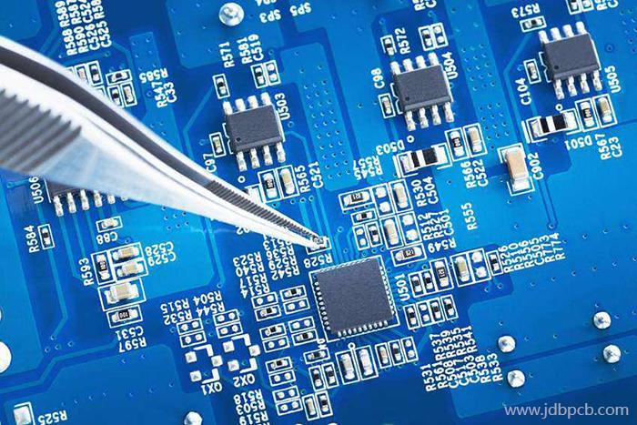 检查和避免PCB电路板短路的方法都有哪些？