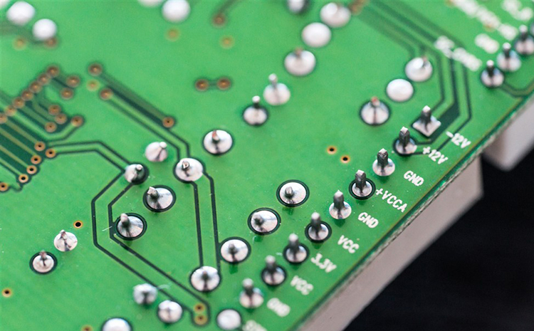 PCB板分层的原因及应对措施