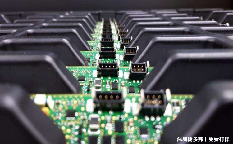 呼吸机、心电图和CT扫描设备中的PCB质量应当遵守什么标准