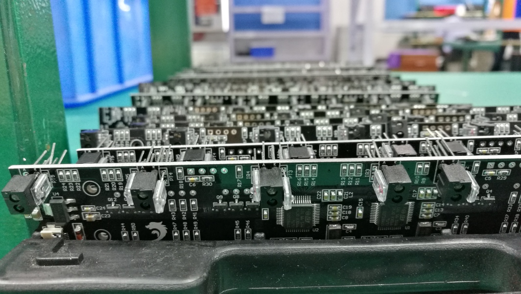 一文详解SMT贴片机操作流程