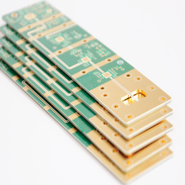 一文告知您pcb板材有几种