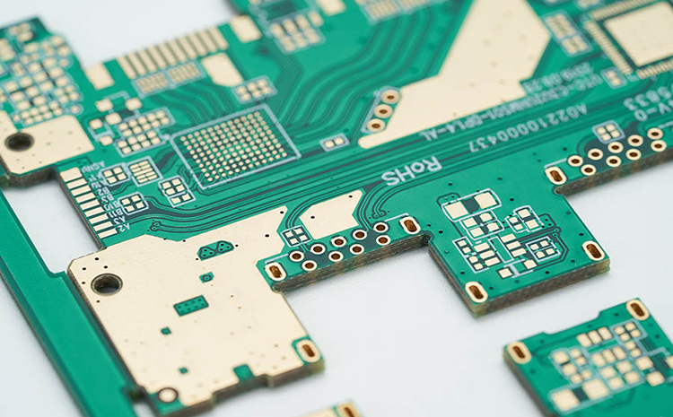 信号干扰控制就看PCB半塞孔